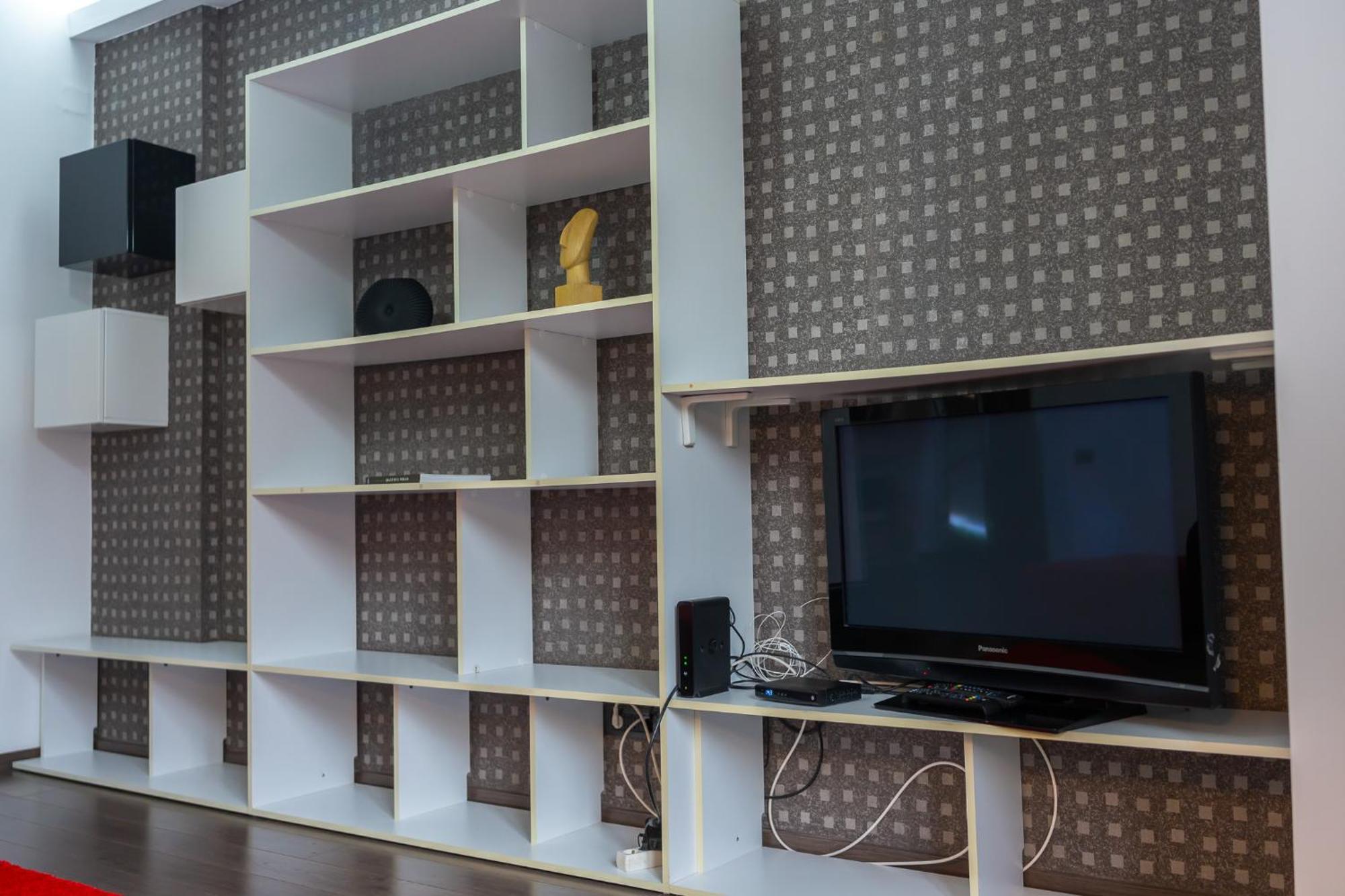 Cozy & Spacious Near Victoriei Square * Bucureşti